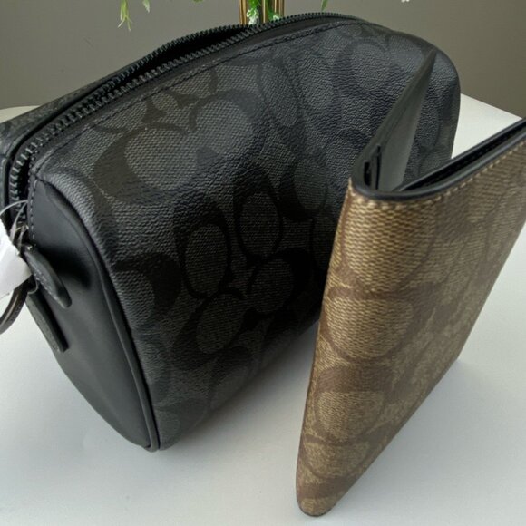 Coach CJ674 Axel Signature Canvas Crossbody +  CW170 Passport Card Case - Picture 3 of 9